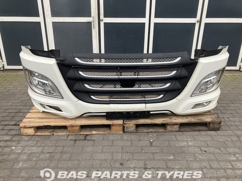 DAF XF106 Bumper DAF 2033875 - Bumper untuk Truk: gambar 1 DAF XF106 Bumper DAF 2033875 - Bumper untuk Truk: gambar 1