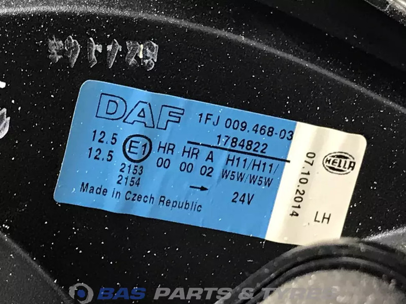 DAF XF106 Daklicht DAF 1682976 - Cahaya/ Pencahayaan untuk Truk: gambar 3 DAF XF106 Daklicht DAF 1682976 - Cahaya/ Pencahayaan untuk Truk: gambar 3