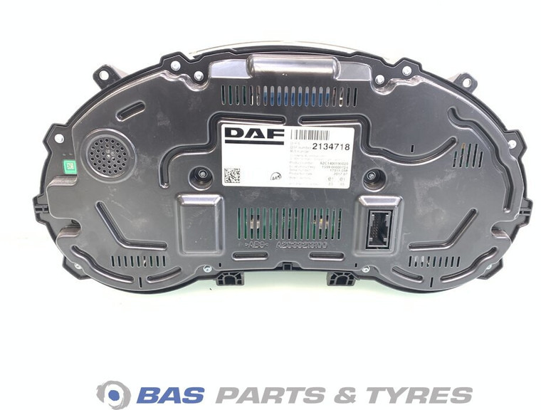 DAF XF106 Instrumentenpaneel DAF 1958084 - Dasbor untuk Truk: gambar 2 DAF XF106 Instrumentenpaneel DAF 1958084 - Dasbor untuk Truk: gambar 2