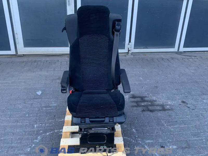 Mercedes-Benz Actros MP4 Bestuurdersstoel Mercedes A 960 910 75 01 - Tempat duduk untuk Truk: gambar 1 Mercedes-Benz Actros MP4 Bestuurdersstoel Mercedes A 960 910 75 01 - Tempat duduk untuk Truk: gambar 1