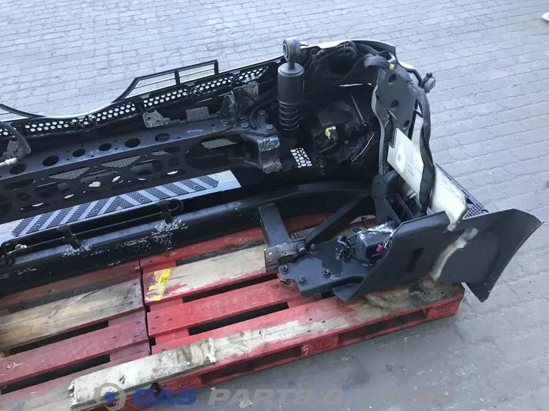 Mercedes-Benz Antos MP4 Bumper Mercedes A 960 310 23 22 - Bumper untuk Truk: gambar 5 Mercedes-Benz Antos MP4 Bumper Mercedes A 960 310 23 22 - Bumper untuk Truk: gambar 5