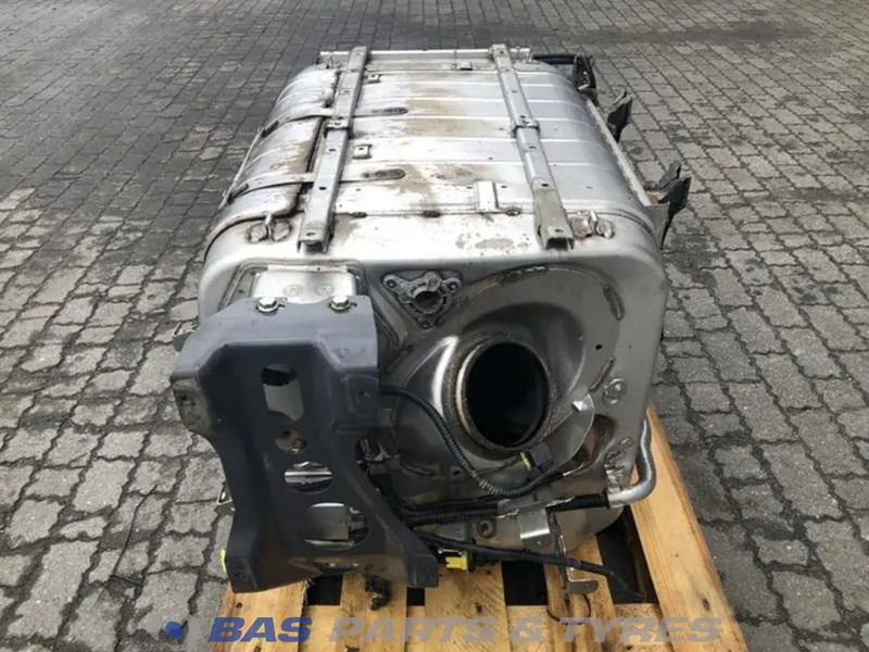 Mercedes-Benz - Knalpot untuk Truk: gambar 2 Mercedes-Benz - Knalpot untuk Truk: gambar 2