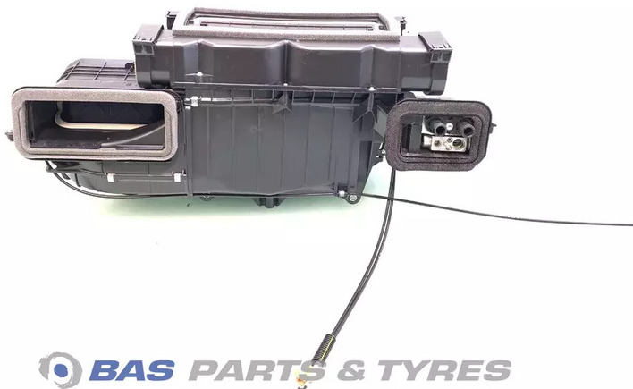 Mercedes-Benz - Pemanasan/ Ventilasi untuk Truk: gambar 3 Mercedes-Benz - Pemanasan/ Ventilasi untuk Truk: gambar 3