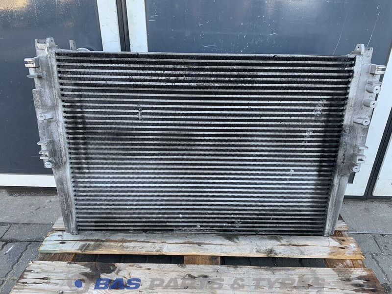 Mercedes-Benz Intercooler Mercedes A 961 500 04 02 - Intercooler untuk Truk: gambar 2 Mercedes-Benz Intercooler Mercedes A 961 500 04 02 - Intercooler untuk Truk: gambar 2