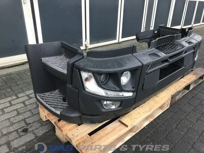 Renault D-Serie - Bumper untuk Truk: gambar 3 Renault D-Serie - Bumper untuk Truk: gambar 3