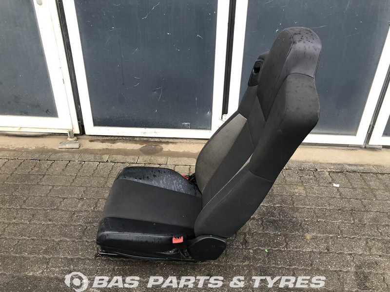 Renault D-Serie Bijrijdersstoel Renault 7421876318 - Tempat duduk untuk Truk: gambar 2 Renault D-Serie Bijrijdersstoel Renault 7421876318 - Tempat duduk untuk Truk: gambar 2