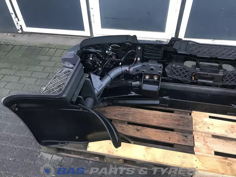 Renault D-Serie Bumper Renault 7482642303 - Bumper untuk Truk: gambar 4 Renault D-Serie Bumper Renault 7482642303 - Bumper untuk Truk: gambar 4