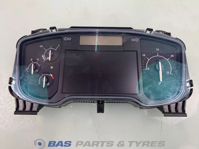 Renault T-Serie - Dasbor untuk Truk: gambar 1 Renault T-Serie - Dasbor untuk Truk: gambar 1
