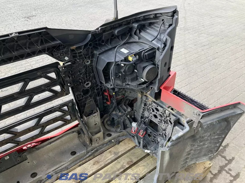 Renault T-Serie Bumper Renault 7482291437 - Bumper untuk Truk: gambar 4 Renault T-Serie Bumper Renault 7482291437 - Bumper untuk Truk: gambar 4