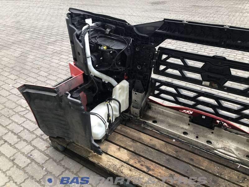 Renault T-Serie Bumper Renault 7484519070 - Bumper untuk Truk: gambar 4 Renault T-Serie Bumper Renault 7484519070 - Bumper untuk Truk: gambar 4