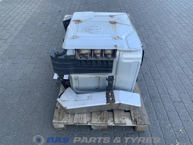 Renault Uitlaatdemper Renault 7421750067 - Knalpot untuk Truk: gambar 4 Renault Uitlaatdemper Renault 7421750067 - Knalpot untuk Truk: gambar 4