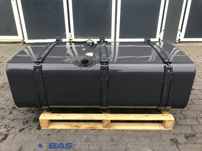 Scania - Tangki bahan bakar untuk Truk: gambar 1 Scania - Tangki bahan bakar untuk Truk: gambar 1