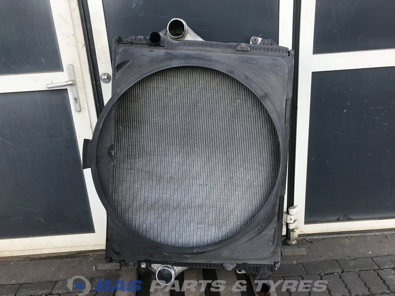 Scania R-Serie NextGen Koelerpakket Scania OC13 101 410 2439722 - Radiator untuk Truk: gambar 1 Scania R-Serie NextGen Koelerpakket Scania OC13 101 410 2439722 - Radiator untuk Truk: gambar 1