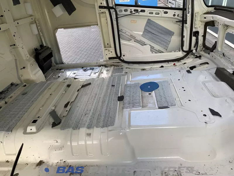 Scania R-Serie NextGen Scania CR-20 Highline L3H2 2044113 - Kabin dan interior untuk Truk: gambar 5 Scania R-Serie NextGen Scania CR-20 Highline L3H2 2044113 - Kabin dan interior untuk Truk: gambar 5