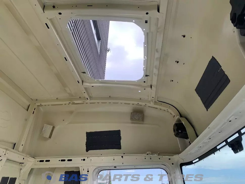 Scania R-Serie NextGen Scania CR-20 Highline L3H2 2047000 - Kabin dan interior untuk Truk: gambar 5 Scania R-Serie NextGen Scania CR-20 Highline L3H2 2047000 - Kabin dan interior untuk Truk: gambar 5