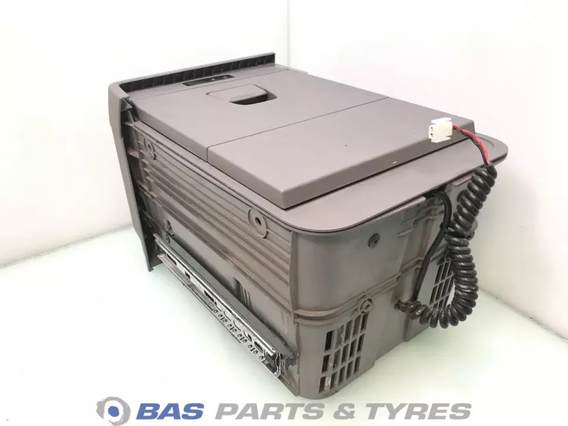 Scania R-Serie NextGen Koelkast Scania 17 Liter 2770785 - Suku cadang untuk Truk: gambar 3 Scania R-Serie NextGen Koelkast Scania 17 Liter 2770785 - Suku cadang untuk Truk: gambar 3