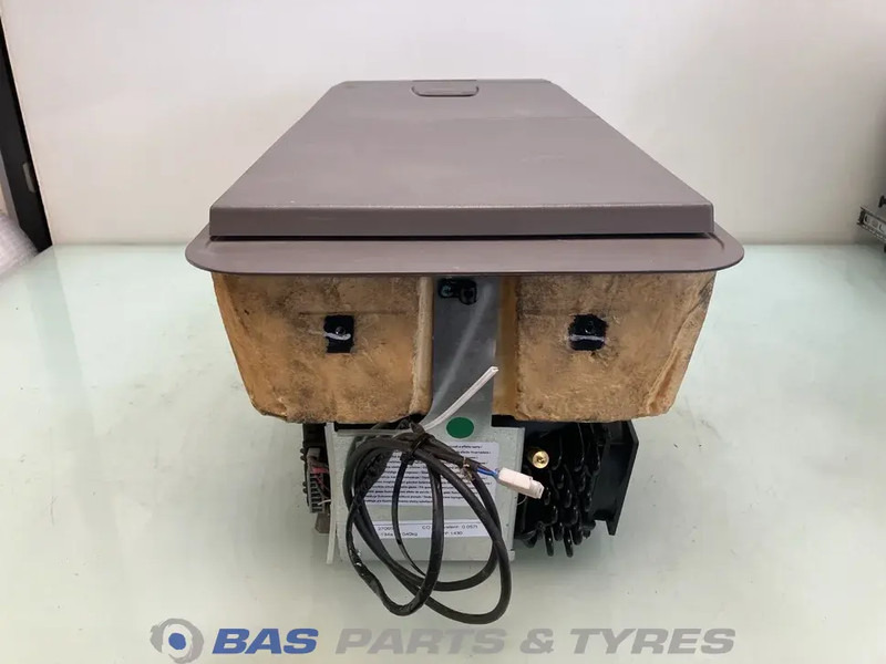 Scania R-Serie NextGen Koelkast Scania 30 Liter 2706544 - Suku cadang untuk Truk: gambar 3 Scania R-Serie NextGen Koelkast Scania 30 Liter 2706544 - Suku cadang untuk Truk: gambar 3