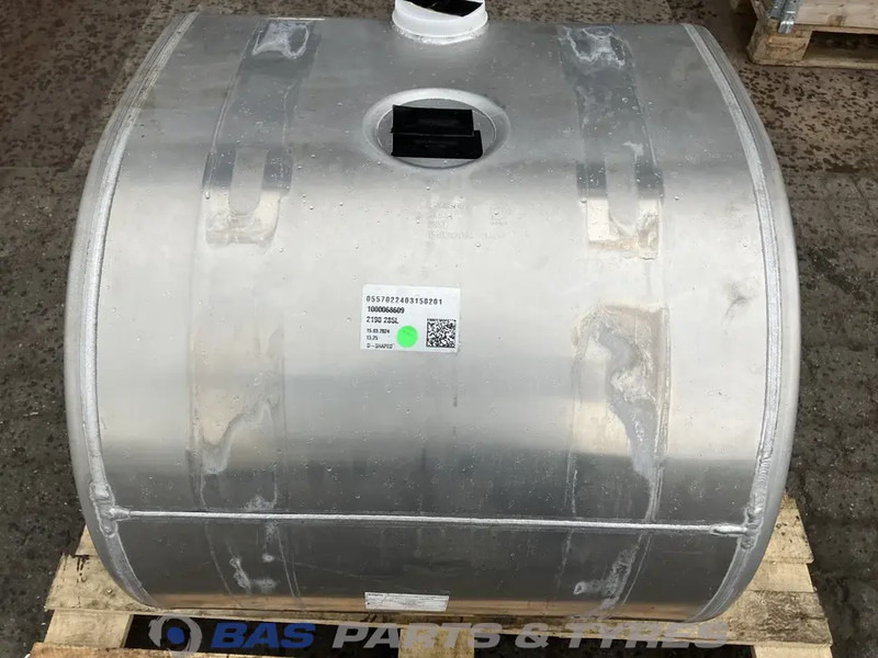 Volvo  - Tangki bahan bakar untuk Truk: gambar 3 Volvo  - Tangki bahan bakar untuk Truk: gambar 3