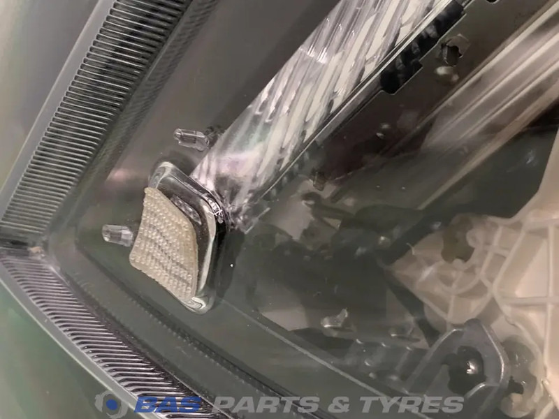 Volvo FH16 (FH5) Koplamp Links 22656781 - Lampu depan untuk Truk: gambar 4 Volvo FH16 (FH5) Koplamp Links 22656781 - Lampu depan untuk Truk: gambar 4