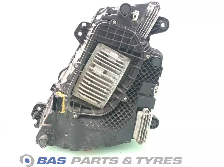 Volvo FH16 (FH5) Koplamp Rechts 22656780 - Lampu depan untuk Truk: gambar 2 Volvo FH16 (FH5) Koplamp Rechts 22656780 - Lampu depan untuk Truk: gambar 2