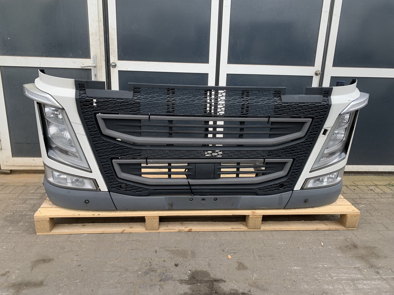 Volvo FH4 - Bumper untuk Truk: gambar 1 Volvo FH4 - Bumper untuk Truk: gambar 1