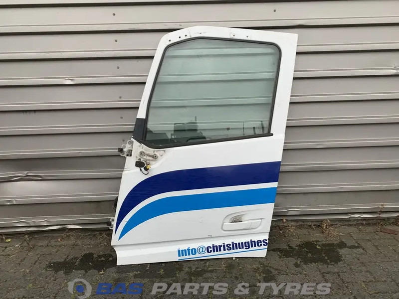 Volvo FH4 - Pintu dan bagian untuk Truk: gambar 1 Volvo FH4 - Pintu dan bagian untuk Truk: gambar 1