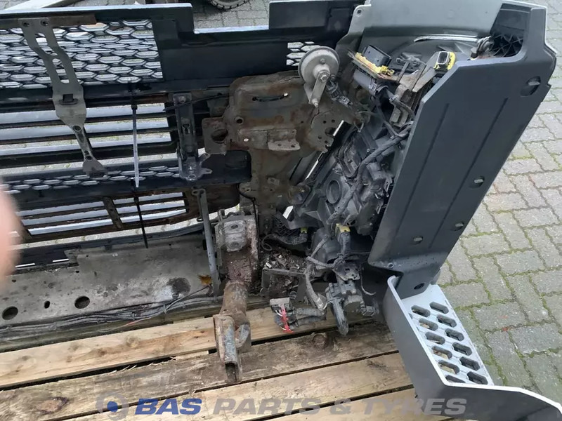 Volvo FH4 Bumper Volvo 82139942 - Bumper untuk Truk: gambar 5 Volvo FH4 Bumper Volvo 82139942 - Bumper untuk Truk: gambar 5