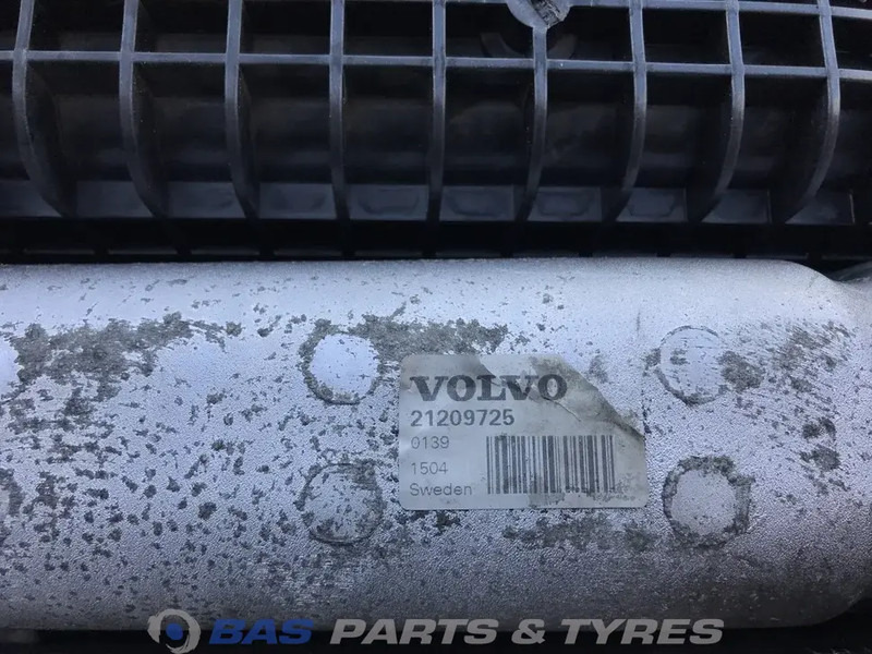 Volvo FM4 Koelerpakket Volvo D11K 330 K1 21649624 - Radiator untuk Truk: gambar 4 Volvo FM4 Koelerpakket Volvo D11K 330 K1 21649624 - Radiator untuk Truk: gambar 4