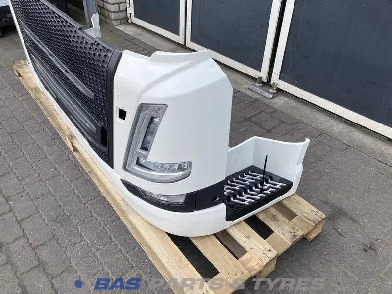 Volvo FM5 - Bumper untuk Truk: gambar 2 Volvo FM5 - Bumper untuk Truk: gambar 2