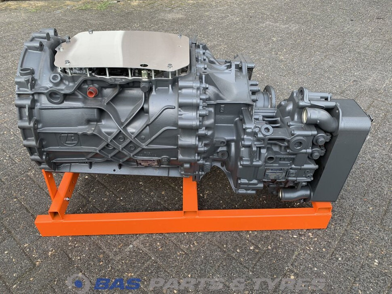 ZF XF106 - Gearbox untuk Truk: gambar 1 ZF XF106 - Gearbox untuk Truk: gambar 1