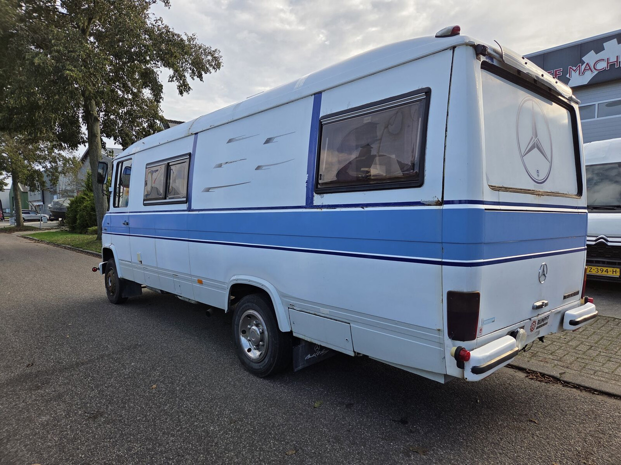 Mercedes-Benz 613D O309 oldtimer buscamper - Mobil kemping: gambar 5 Mercedes-Benz 613D O309 oldtimer buscamper - Mobil kemping: gambar 5