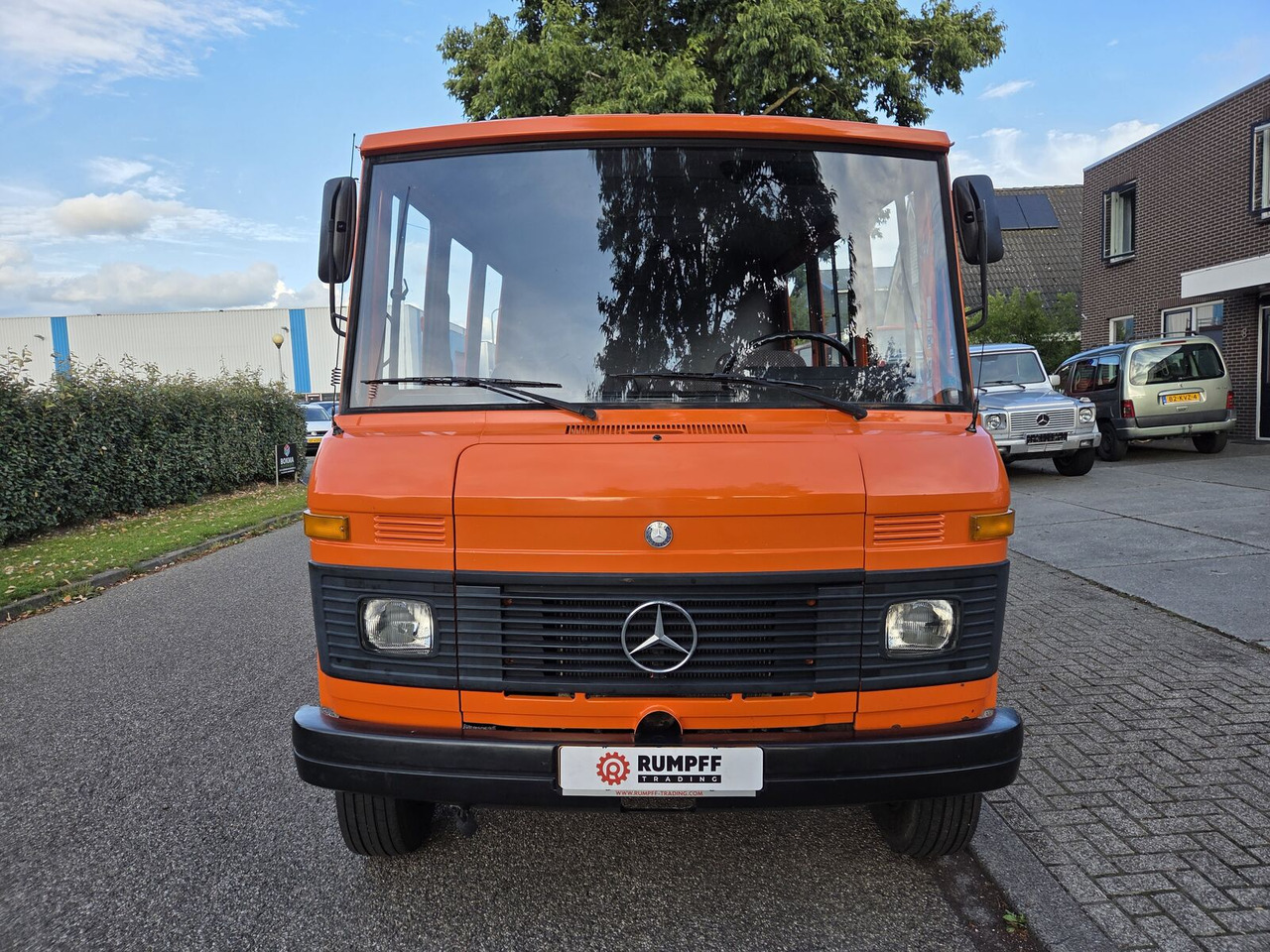 Mercedes-Benz L 608 D dubbel cabine (26700 km) goederen en personen bestelwagen - Van penumpang: gambar 2 Mercedes-Benz L 608 D dubbel cabine (26700 km) goederen en personen bestelwagen - Van penumpang: gambar 2