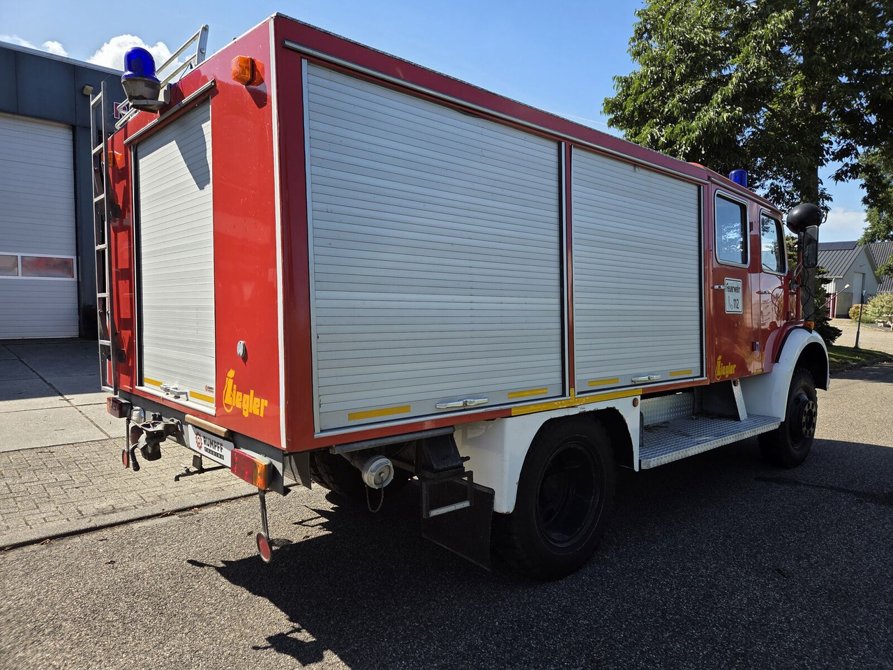 Mercedes-Benz LAF 1113 B 4X4 Turbo Diesel (170 PK) brandweerwagen - Truk pemadam kebakaran: gambar 5 Mercedes-Benz LAF 1113 B 4X4 Turbo Diesel (170 PK) brandweerwagen - Truk pemadam kebakaran: gambar 5