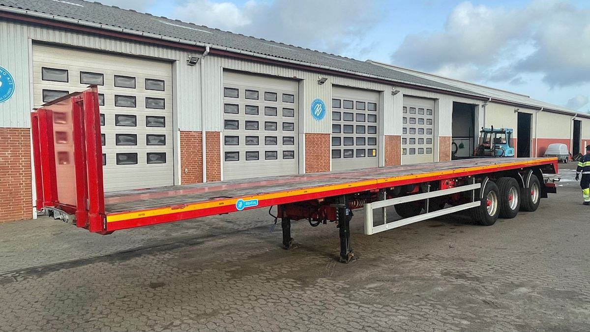 HRD SPTM3N - Semi-trailer flatbed: gambar 2 HRD SPTM3N - Semi-trailer flatbed: gambar 2