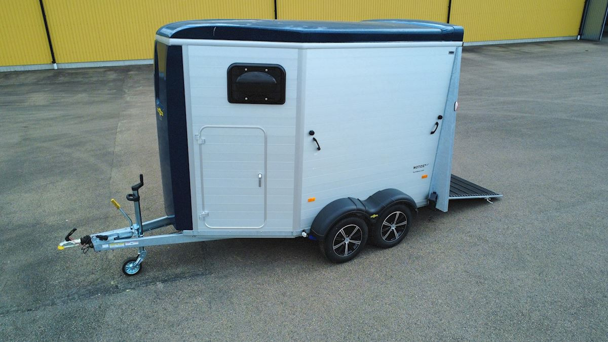 Humbaur Notos Alu - Trailer pengangkut kuda: gambar 2 Humbaur Notos Alu - Trailer pengangkut kuda: gambar 2