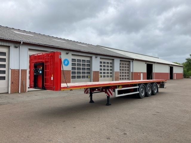 Kässbohrer ligeud uden sider - Semi-trailer flatbed: gambar 1 Kässbohrer ligeud uden sider - Semi-trailer flatbed: gambar 1