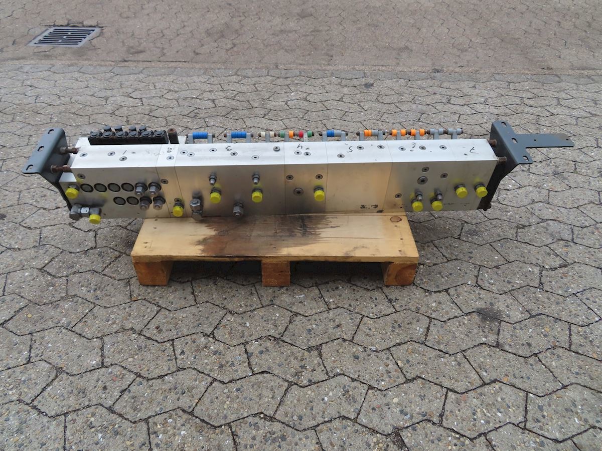 Goldhofer Bejeningsblok t. uni-svanehals - Suku cadang untuk Trailer: gambar 4 Goldhofer Bejeningsblok t. uni-svanehals - Suku cadang untuk Trailer: gambar 4