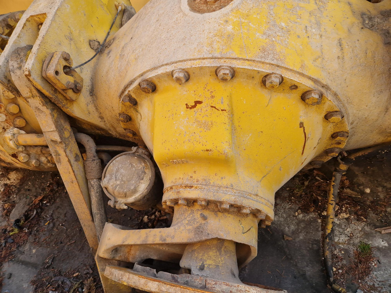 EJE TRASERO KOMATSU KWA055HD-4 - Poros dan bagian untuk Peralatan konstruksi: gambar 3 EJE TRASERO KOMATSU KWA055HD-4 - Poros dan bagian untuk Peralatan konstruksi: gambar 3