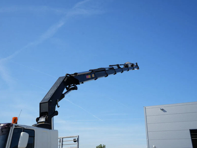 DAF CF 85 FAN Kraanwagen met bak, 47 t. HMF kraan - Truk derek: gambar 2 DAF CF 85 FAN Kraanwagen met bak, 47 t. HMF kraan - Truk derek: gambar 2