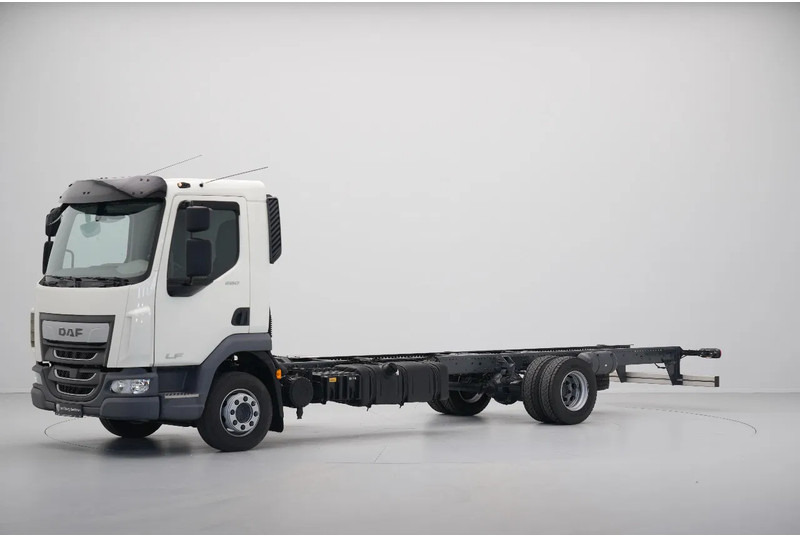 DAF LF 260 FA 12T CHASSIS DAY CAB 465WB NEW - Truk sasis: gambar 1 DAF LF 260 FA 12T CHASSIS DAY CAB 465WB NEW - Truk sasis: gambar 1