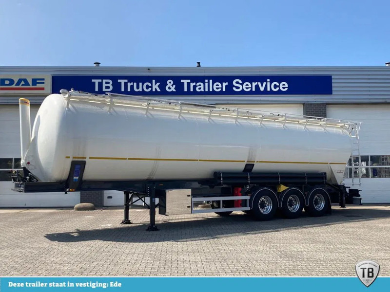 Kässbohrer SSK 50 / 5 - 10 / 24 - 50m3 kiep silo met 1x liftas en Alcoa Dura Bright velgen - Semi-trailer tangki: gambar 1 Kässbohrer SSK 50 / 5 - 10 / 24 - 50m3 kiep silo met 1x liftas en Alcoa Dura Bright velgen - Semi-trailer tangki: gambar 1