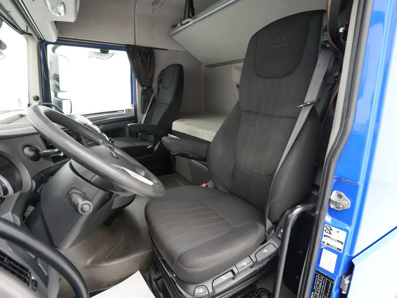 Tractor head DAF XF 450 FT Space Cab, PTO: gambar 16