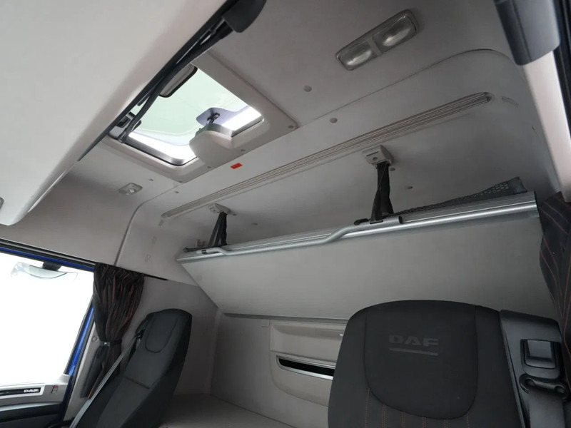 Tractor head DAF XF 450 FT Space Cab, PTO: gambar 17