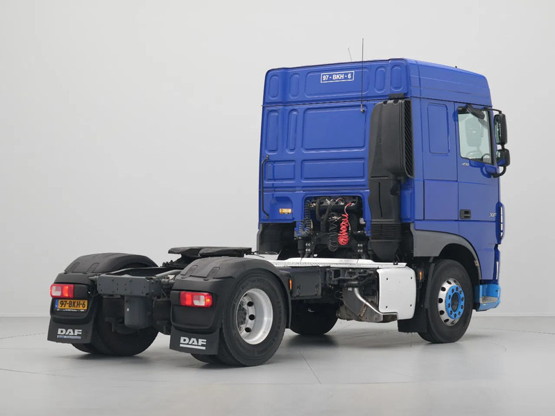 DAF XF 450 FT, Space Cab, PTO, New Tacho 7 Stuks op Voorraad - Tractor head: gambar 4 DAF XF 450 FT, Space Cab, PTO, New Tacho 7 Stuks op Voorraad - Tractor head: gambar 4