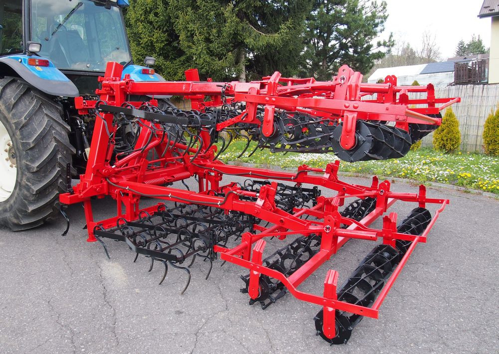 Agregat uprawowy RAU bierny 5,6m Agregat uprawowy bierny 5,6m - Petani: gambar 2 Agregat uprawowy RAU bierny 5,6m Agregat uprawowy bierny 5,6m - Petani: gambar 2