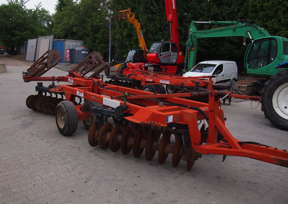 Brona talerzowa GREGOIRE-BESSON talerzówka 3,5m Brona talerzowa 3,5m z wałem - Garu cakram: gambar 5 Brona talerzowa GREGOIRE-BESSON talerzówka 3,5m Brona talerzowa 3,5m z wałem - Garu cakram: gambar 5