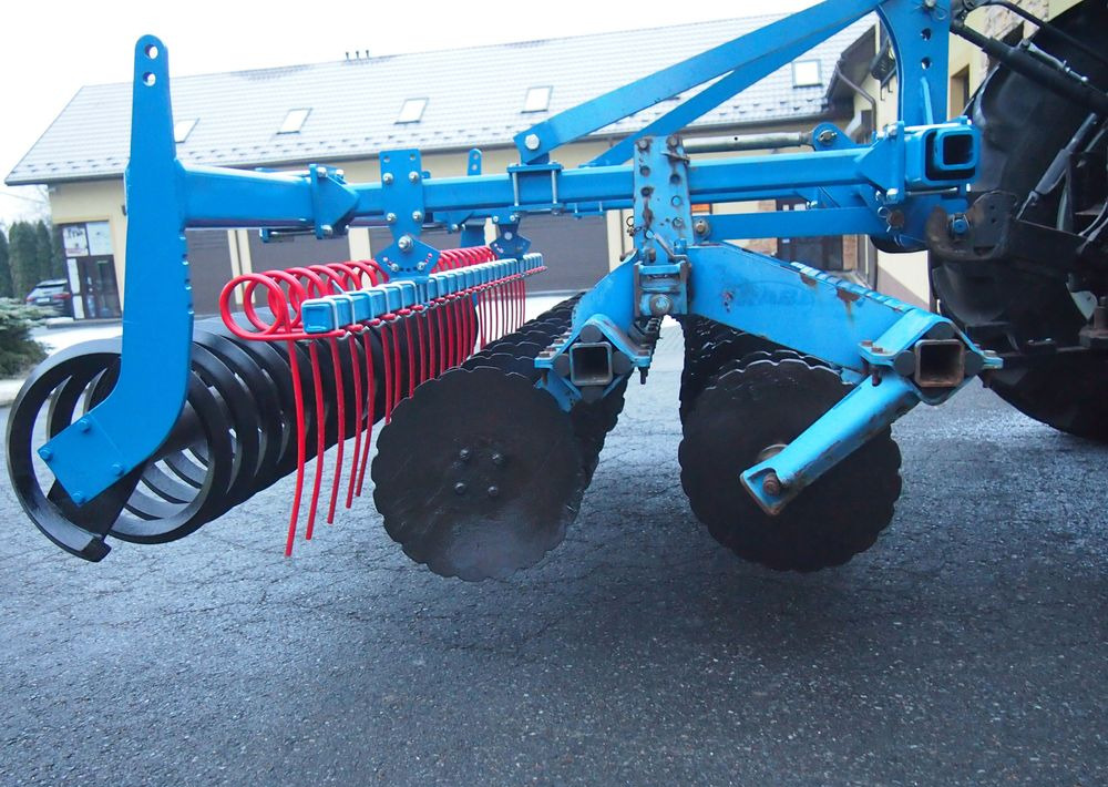 Brona talerzowa Rabe Werk RABE WERK Fielo biro 3000 2006 Brona talerzowa RABE - Garu cakram: gambar 5 Brona talerzowa Rabe Werk RABE WERK Fielo biro 3000 2006 Brona talerzowa RABE - Garu cakram: gambar 5