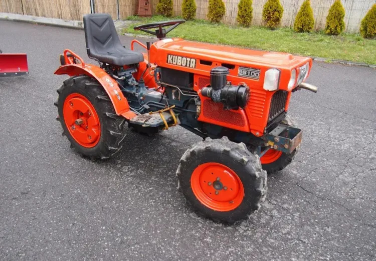 Ciągnik Kubota B6100 1995 4x4 - Traktor: gambar 3 Ciągnik Kubota B6100 1995 4x4 - Traktor: gambar 3