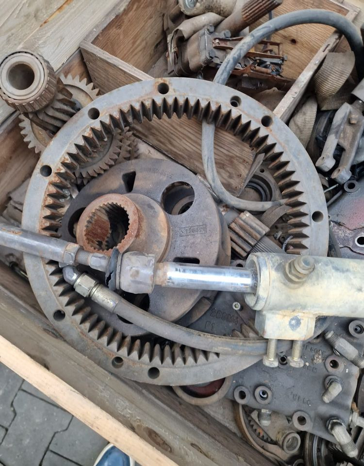 Części do Ciągnika Massey Ferguson MF 3000, 6000 Części do skrzyni biegów - Gearbox dan bagiannya untuk Peralatan pertanian: gambar 2 Części do Ciągnika Massey Ferguson MF 3000, 6000 Części do skrzyni biegów - Gearbox dan bagiannya untuk Peralatan pertanian: gambar 2