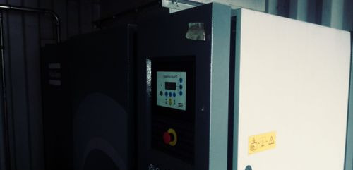 Kompresor Atlas Copco Atlas Copco GA37 Plus 2006 Kompresor sprężarka śrubowa - Kompresor udara: gambar 2 Kompresor Atlas Copco Atlas Copco GA37 Plus 2006 Kompresor sprężarka śrubowa - Kompresor udara: gambar 2